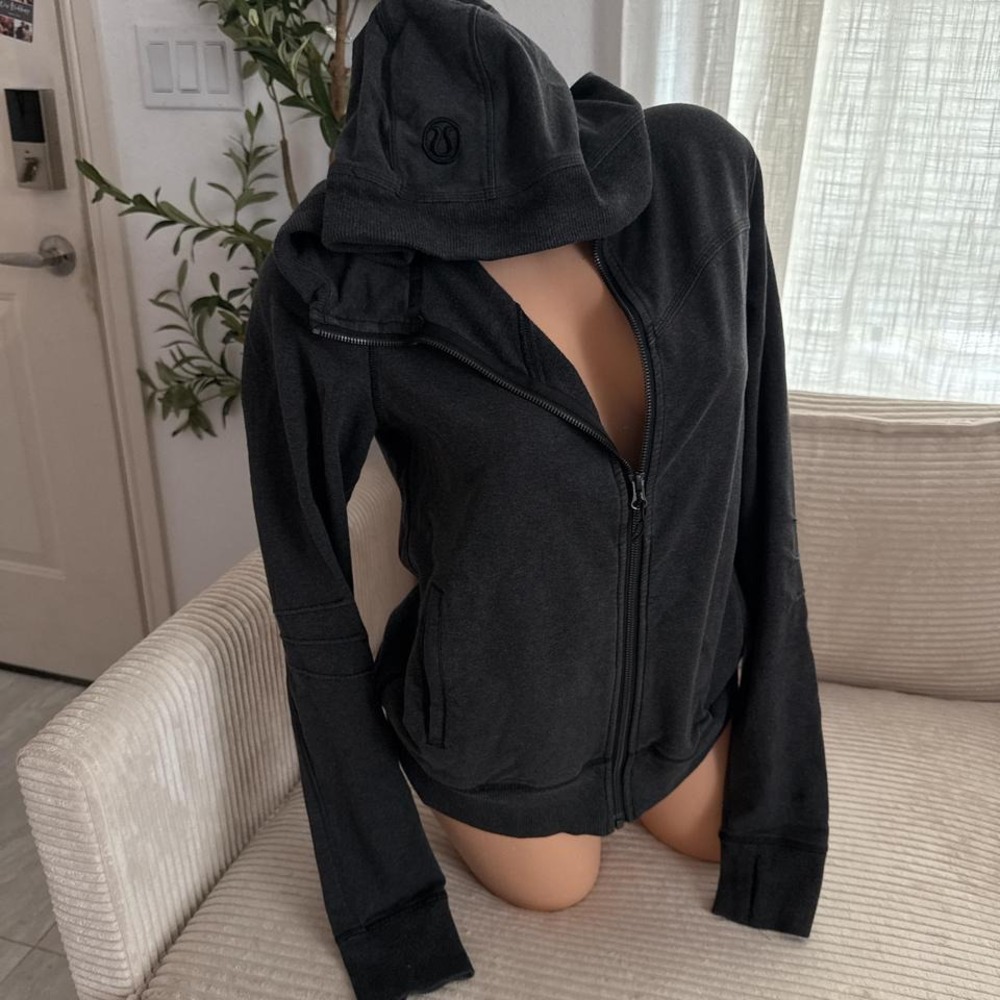Lululemon bliss break heathered black hoodie jacket